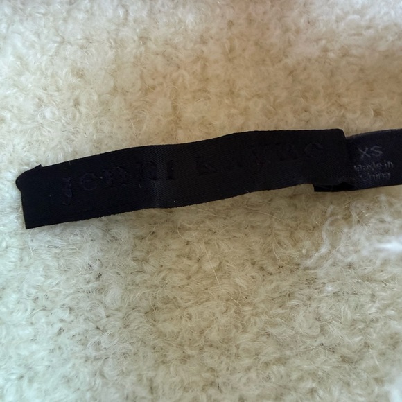 Jenni Kayne Boucle Button Pullover Sweater XS Cream Mock Neck - Picture 2 of 3